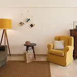 Ottolire Hotel