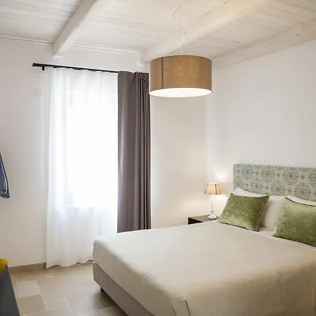 Ottolire Hotel