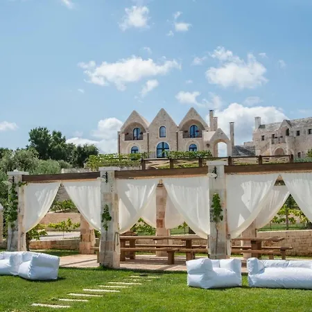 Ottolire Hotel
